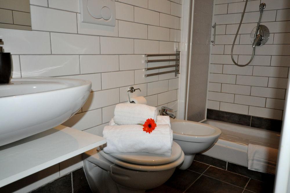 Le Suites Di Tevere Home Roma Exterior foto
